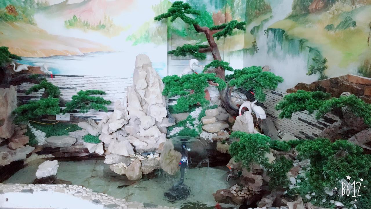 Duong Ha Hotel Cao Bang Exteriör bild