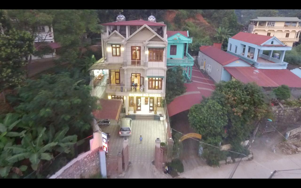 Duong Ha Hotel Cao Bang Exteriör bild