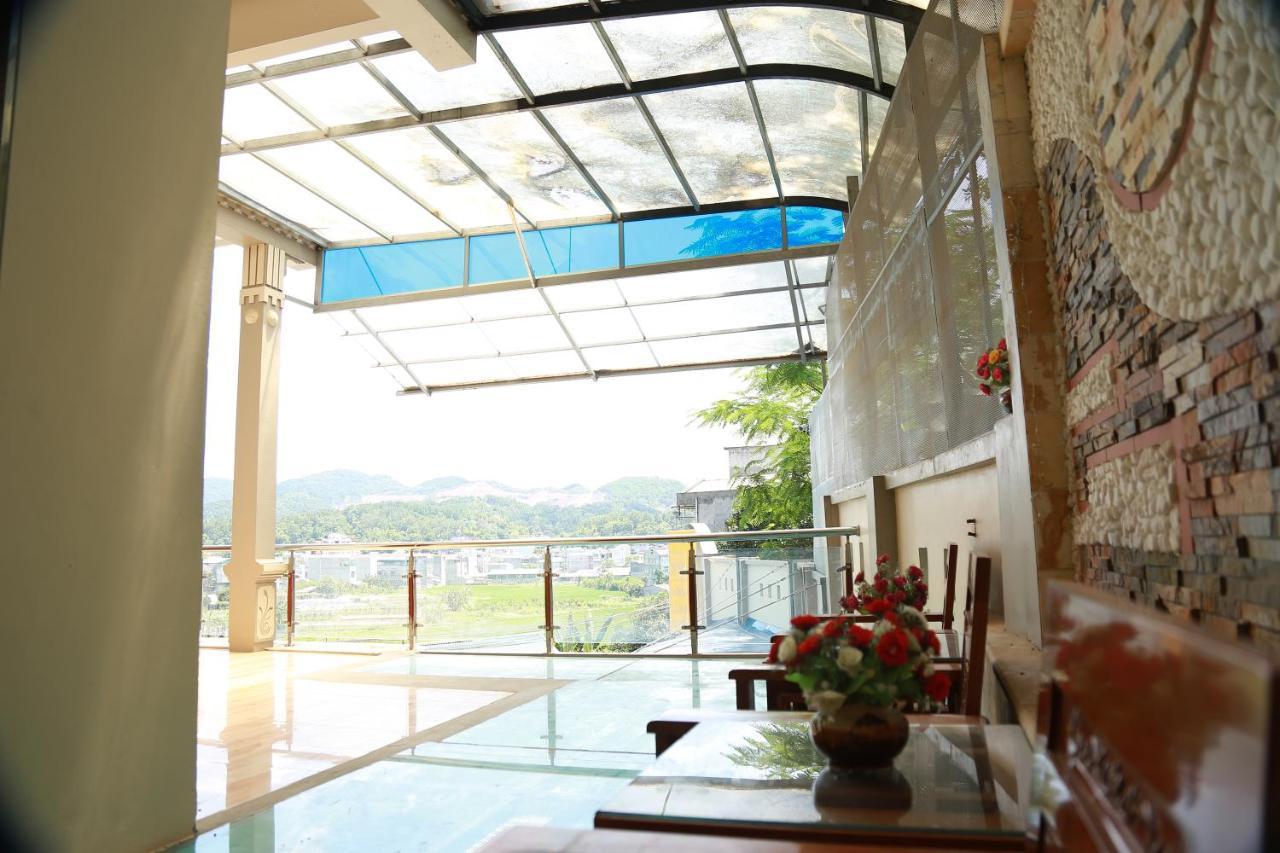Duong Ha Hotel Cao Bang Exteriör bild